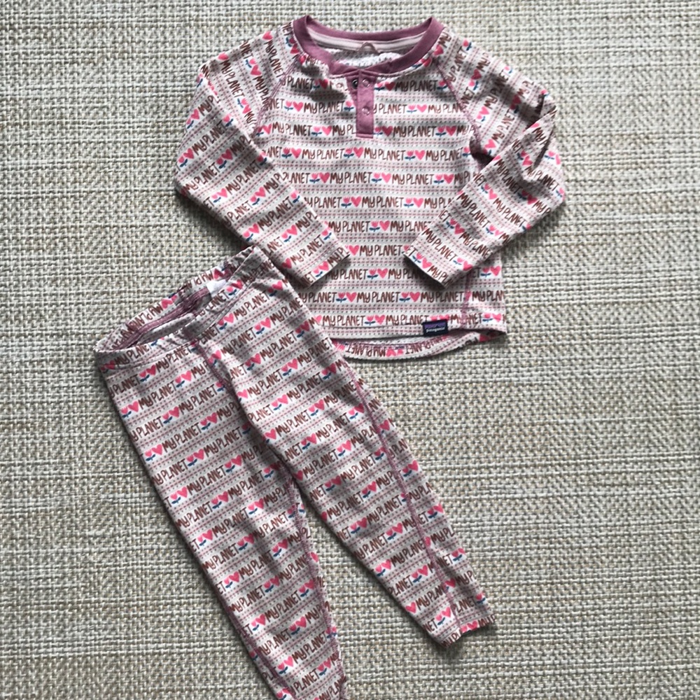Patagonia Base Layer Set (size 2T)